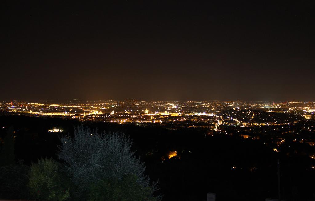 Best View Small House Free Parking Self Check-In Budapeşte Dış mekan fotoğraf